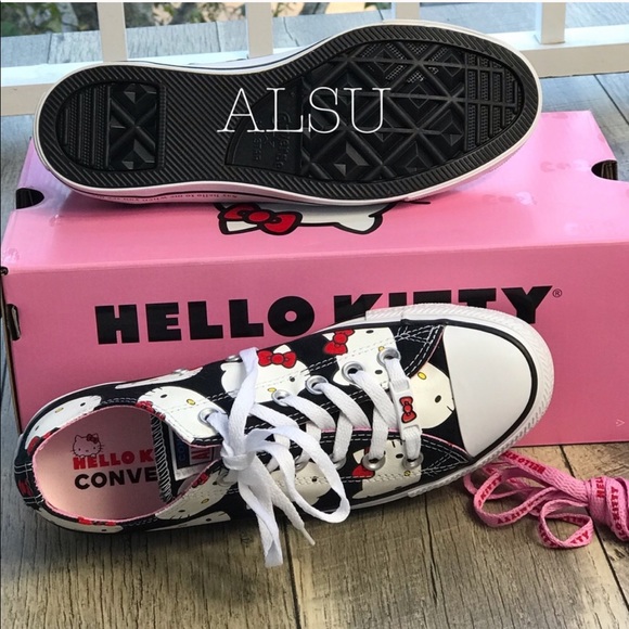 Conv & Hello Kitty Ctas OX Black Prism Pink Kid’s - Picture 6 of 8